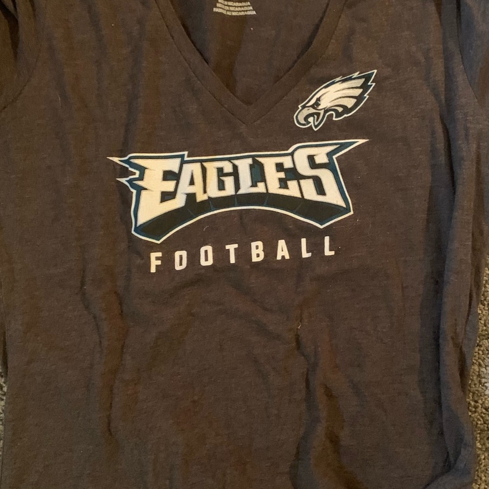 NFL Team Apparel Women's Black V-Neck Shirt